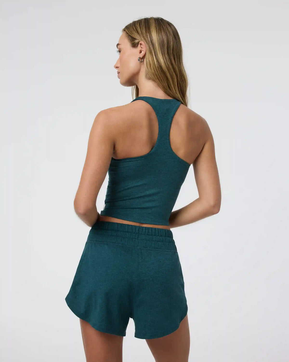 Halo Performance Crop 2.0 | Moss Heather