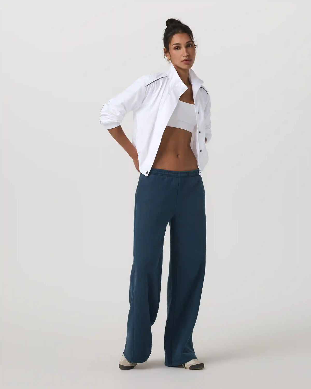 Eaton Fitness Jacket | White