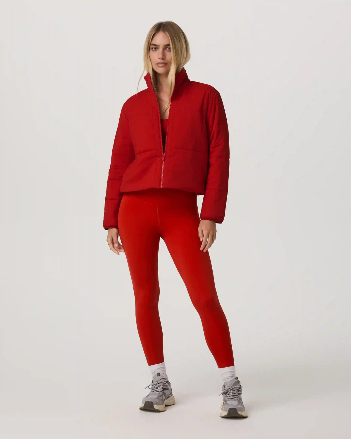 Canyon Insulated Venture Jacket | Cherry