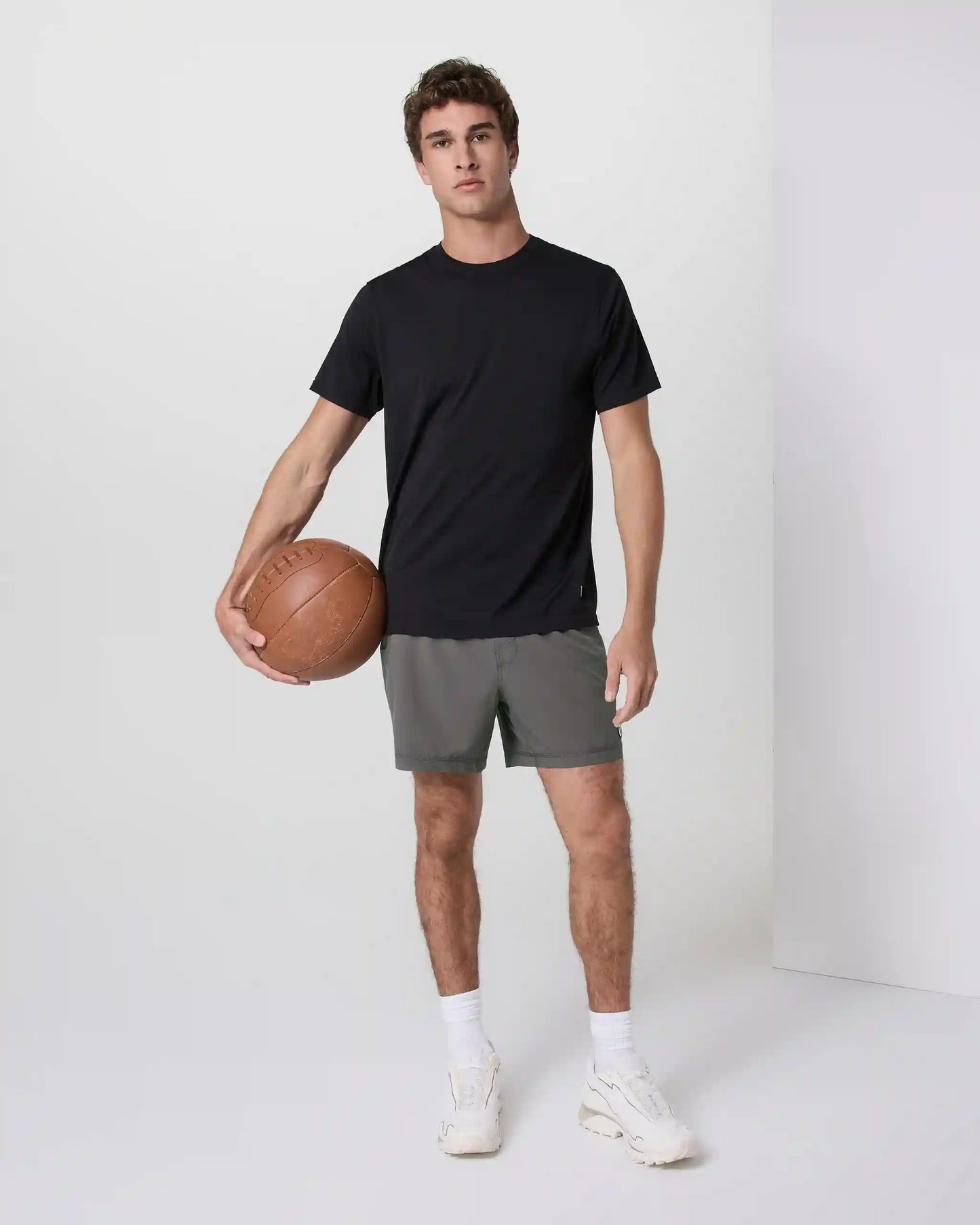 Kore Short Unlined 5" | Warm Grey