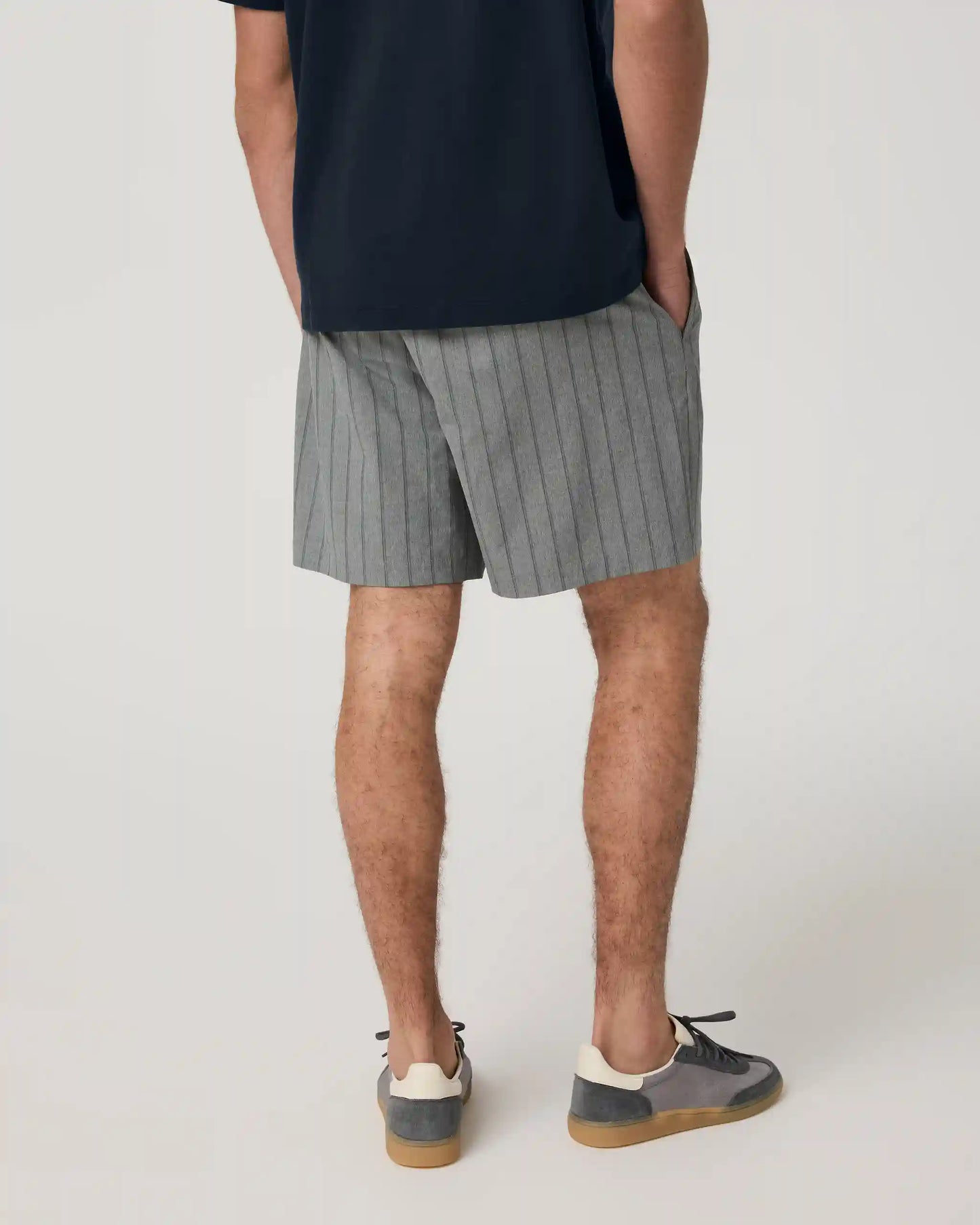 Aim Elastic Waist Short 7" | Concrete Marina Stripe Linen Texture