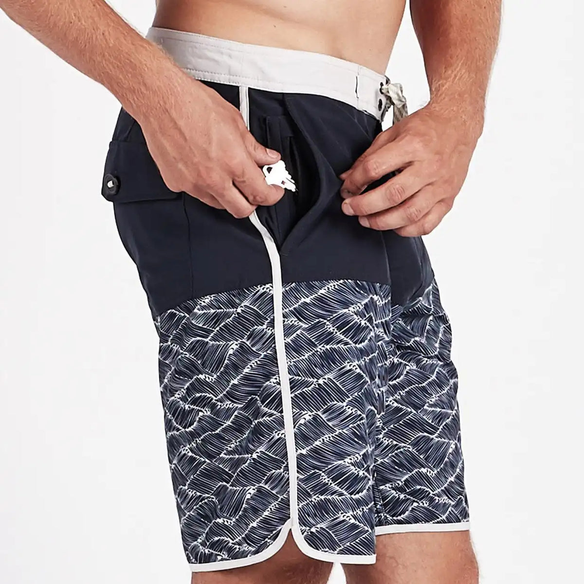 Cruise Boardshort | Navy Wave Block