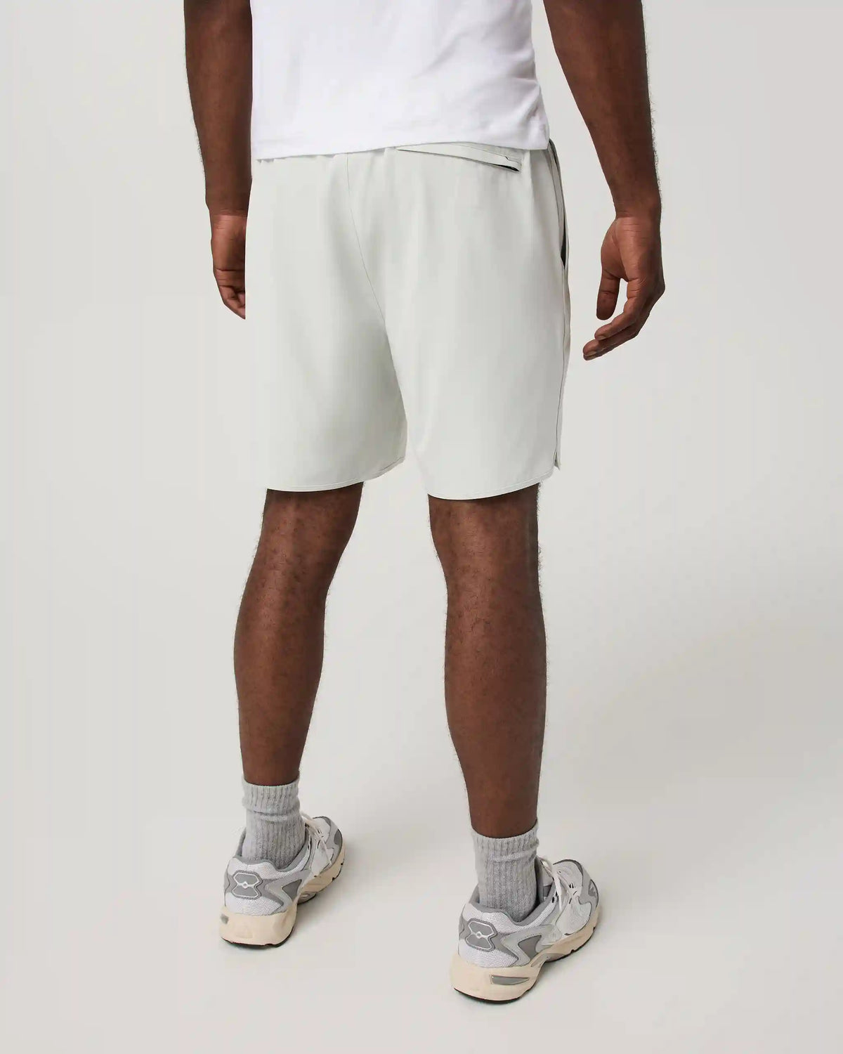 Banks Short Unlined 7" | Breeze Linen Texture
