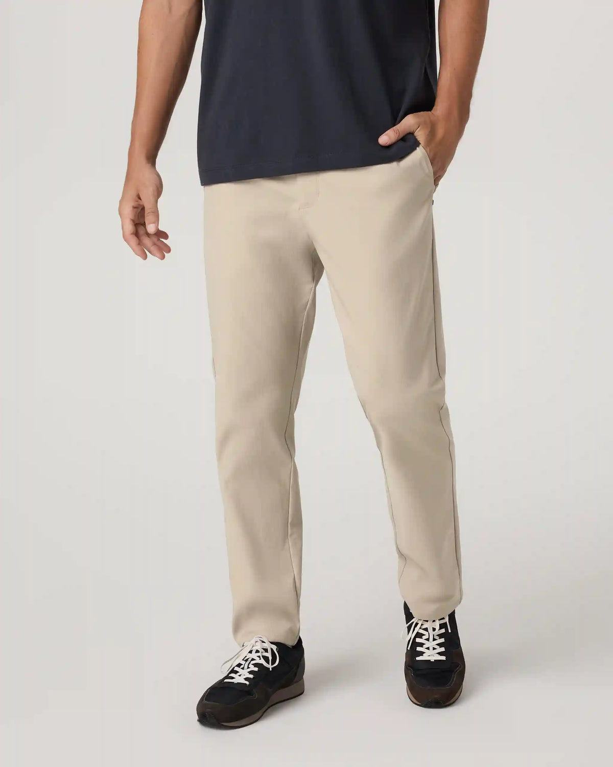 Cascade Tech Chino Pant Classic Fit 32" | Trench