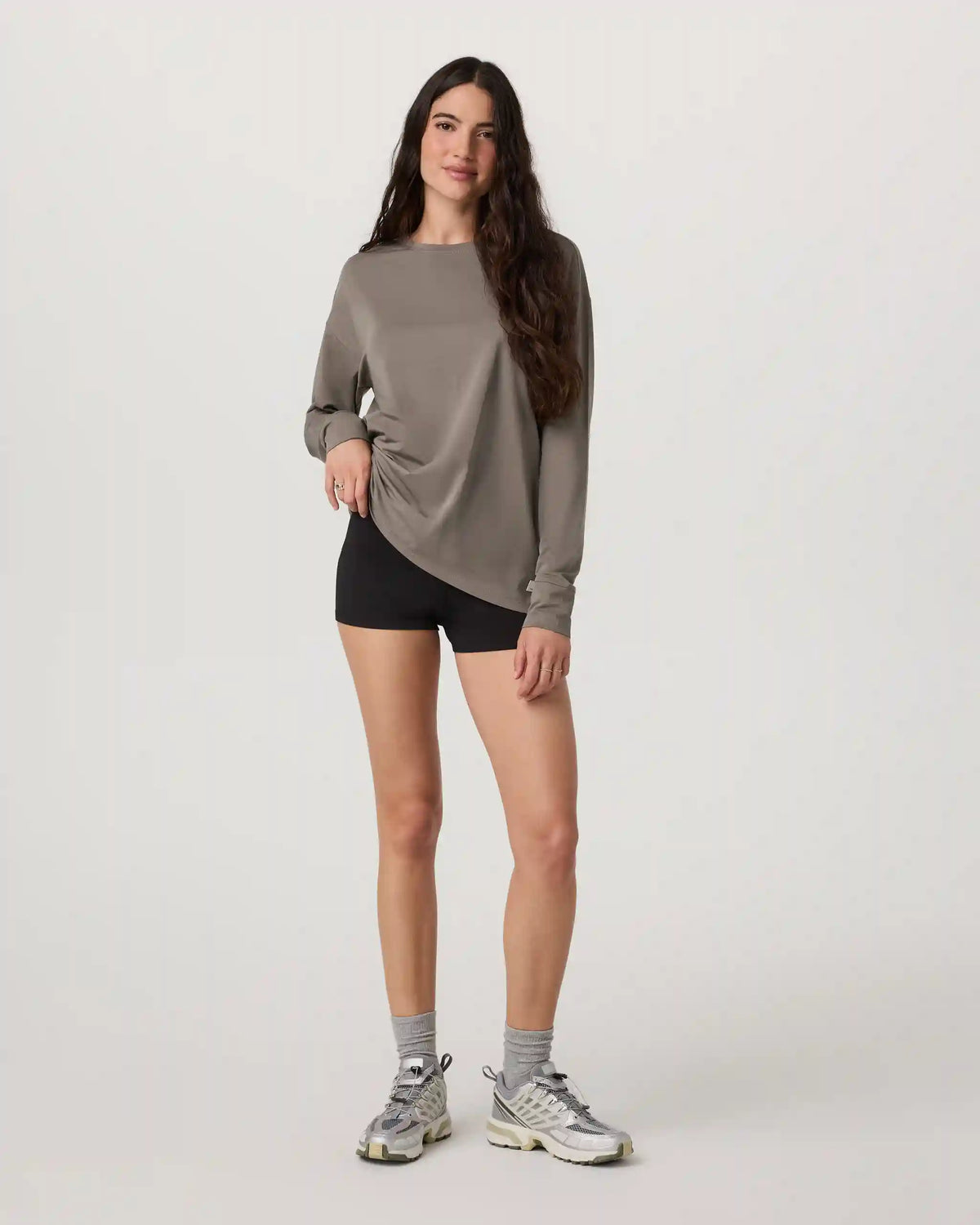 Long-Sleeve Feather Tee | Smokey Taupe