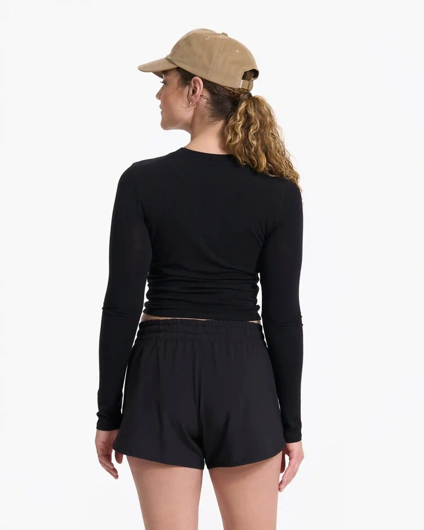 Long-Sleeve Coast Crop Crew | Black