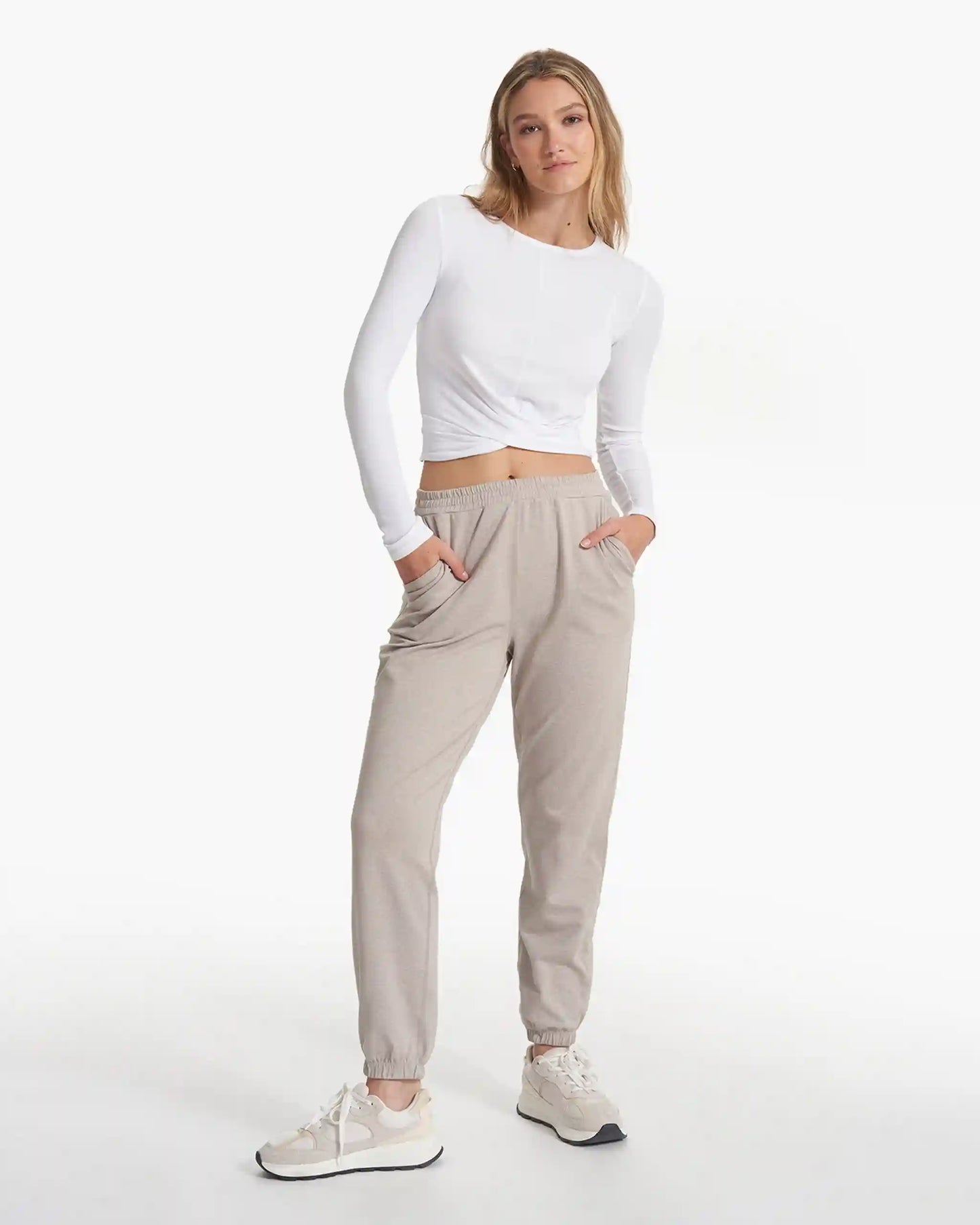 Long Sleeve Cove Twist Tee | White