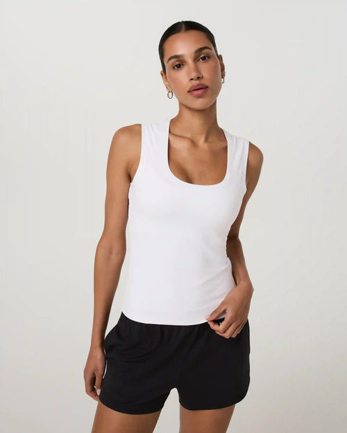 Halo Essential Scoop Tank Long | White Tonal