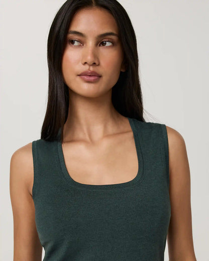 Halo Essential Scoop Tank | Hemlock Heather