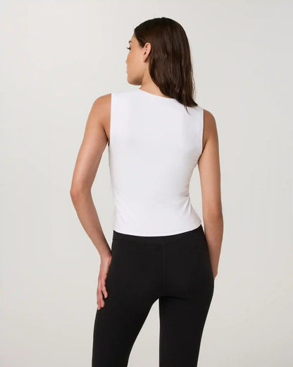 Halo Essential Scoop Tank | White Tonal