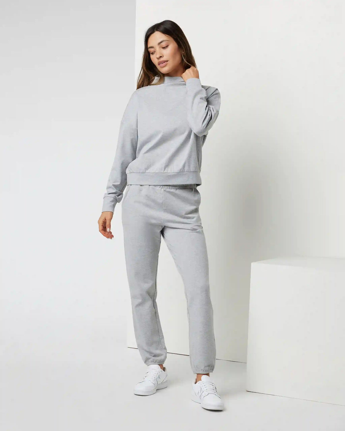 Granite Funnel Neck | Light Heather Grey