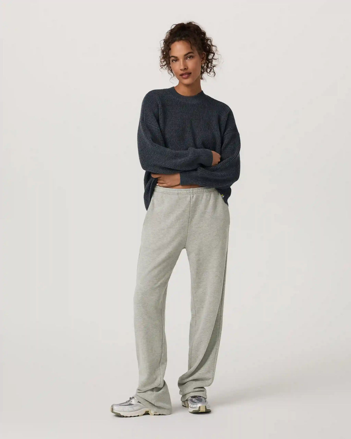 Alps Classic Crew Sweater | Charcoal