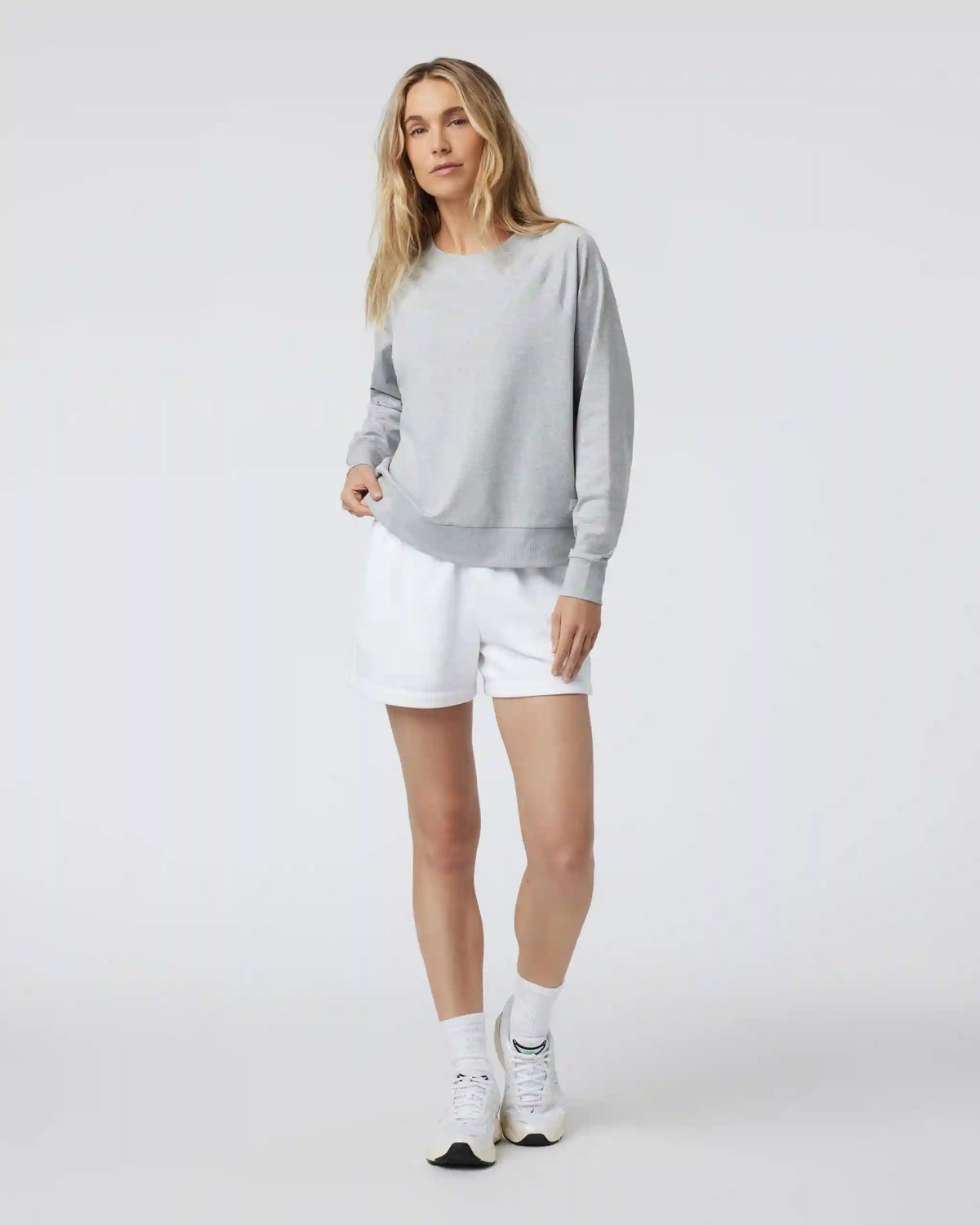 Long-Sleeve Halo Crew | Pale Grey Heather