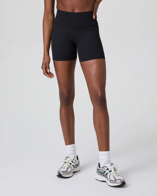 Inversion Rib Short | Black