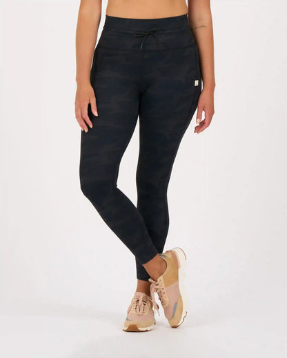 Daily Legging | Black Camo