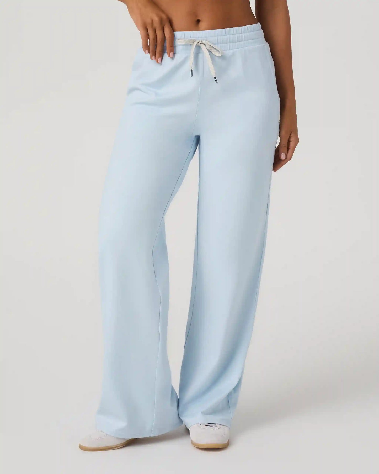 Halo Essential Wideleg Pant - Short | Soft Sky Heather