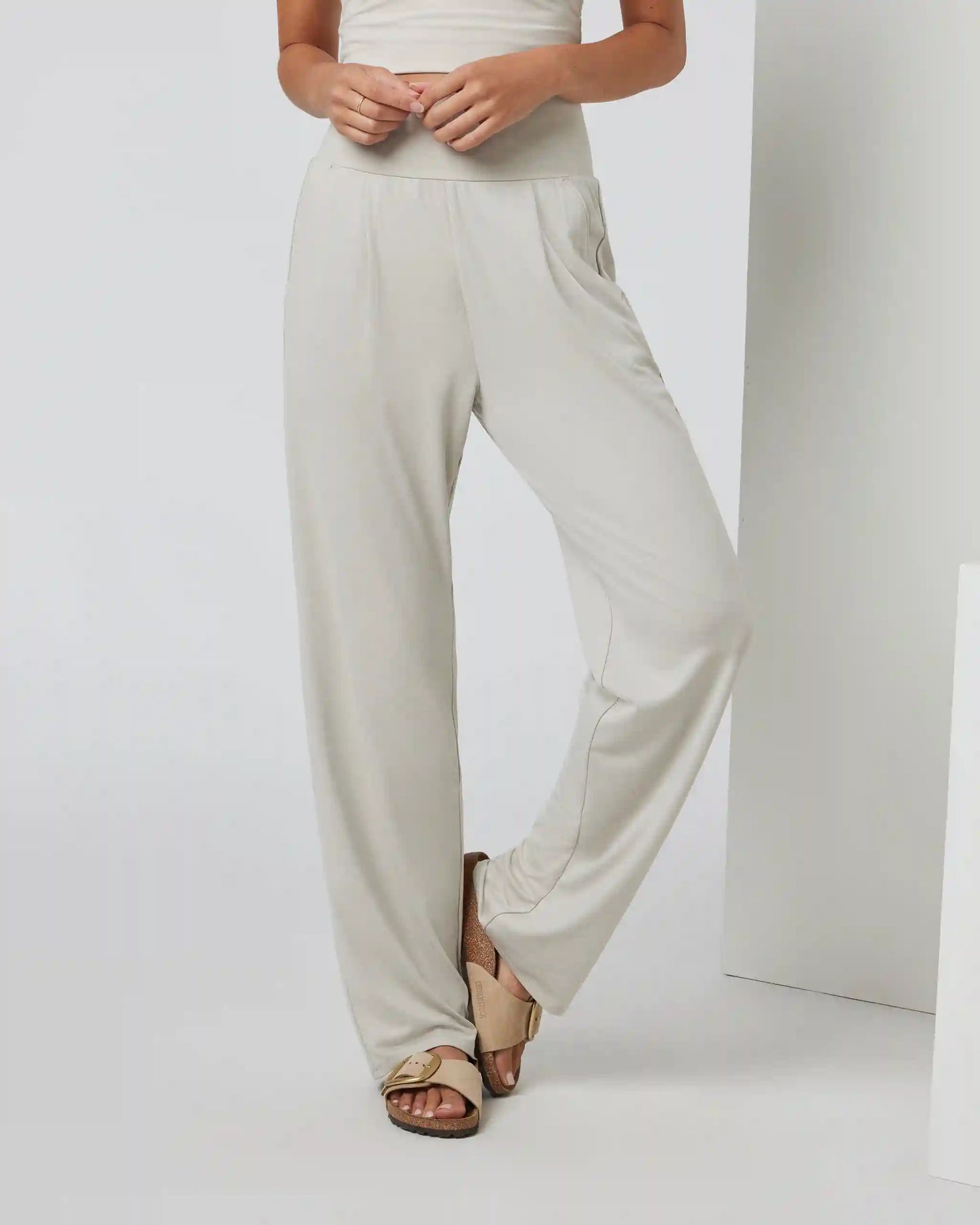 Lux At Ease Straight | Suede Heather