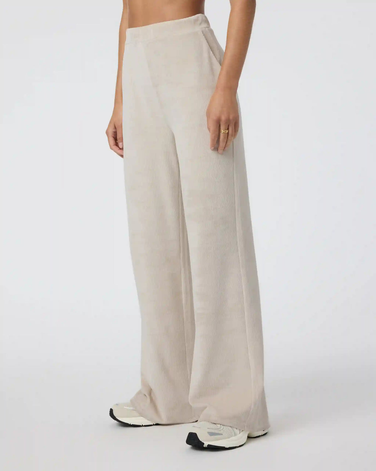 Haven Wideleg | Suede