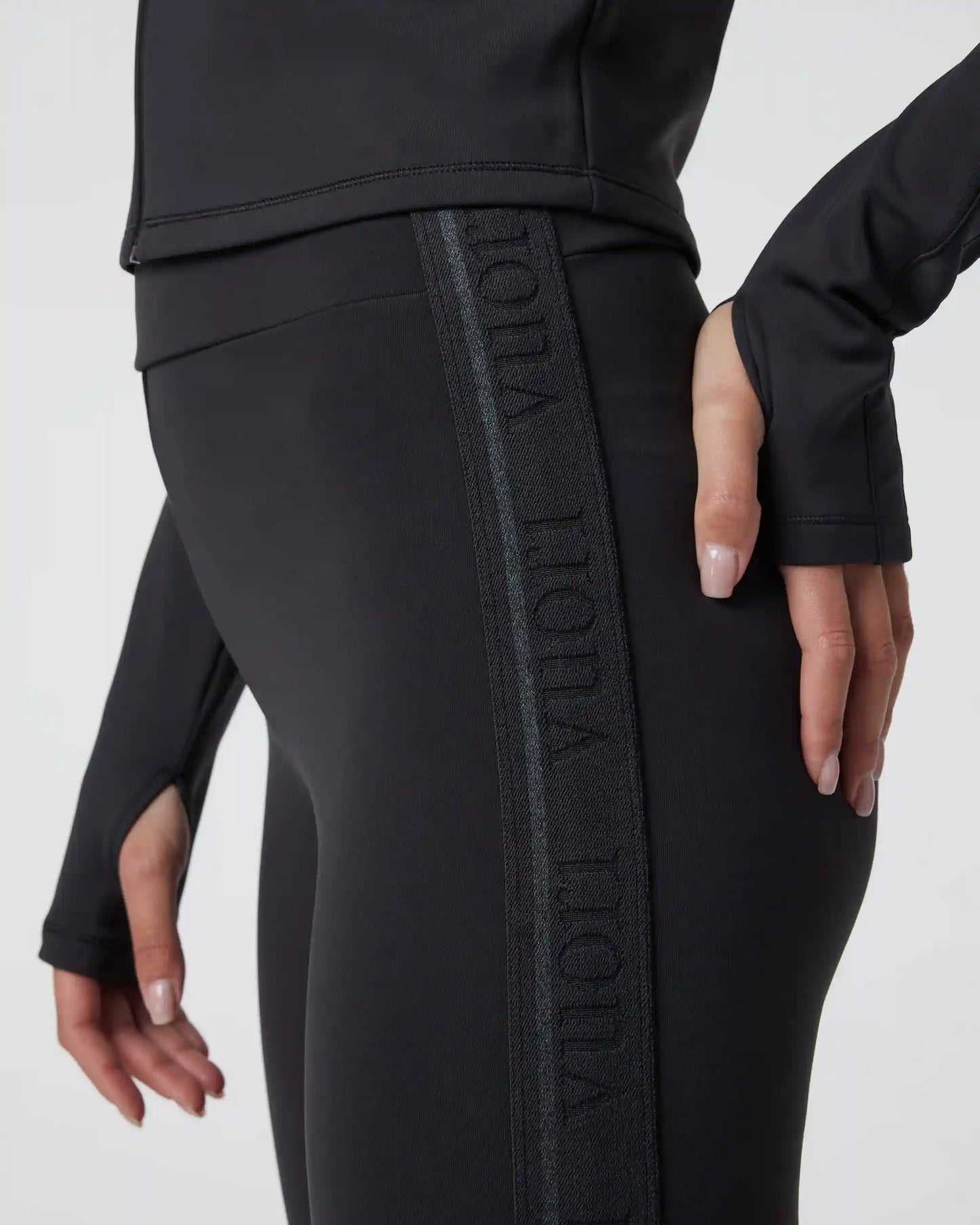 Chilled Out Stirrup Legging | Washed Black
