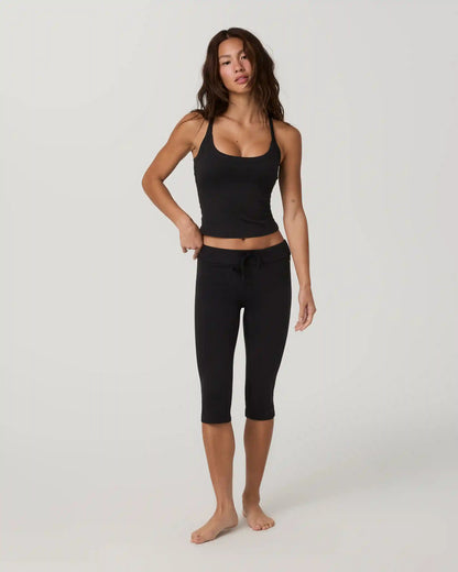 Halo Low Rise Crop Pant | Solid Black