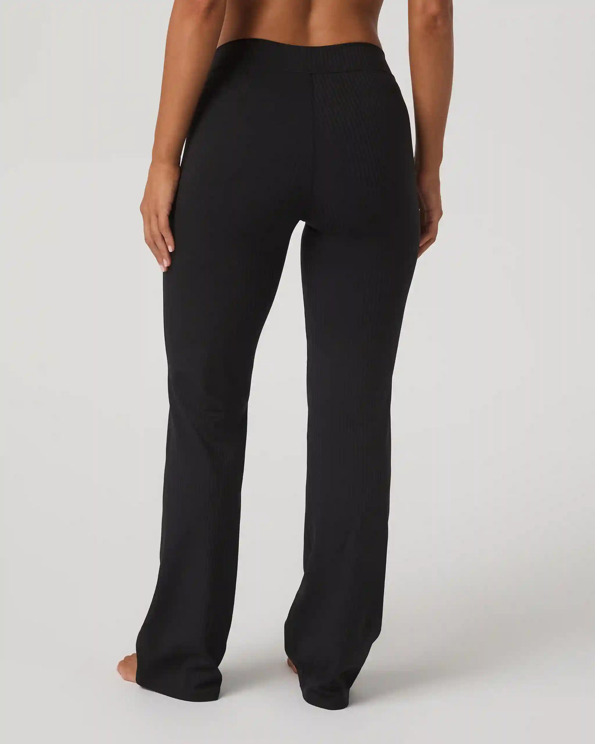 Inversion Rib Slim Flare | Black