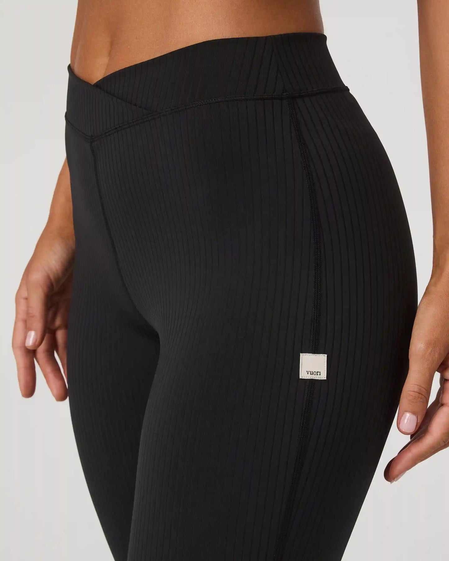 Inversion Rib Slim Flare | Black