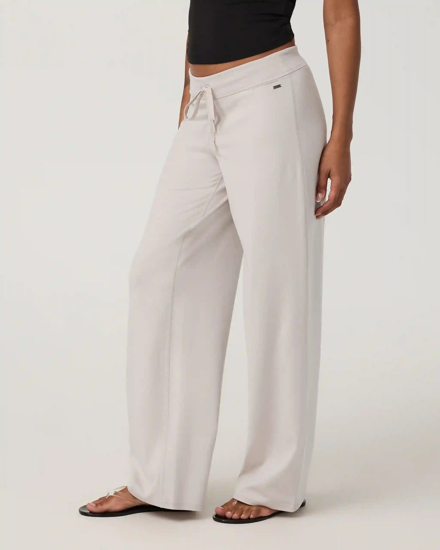 Halo Low Rise Straight Leg Pant - Short | Ecru Heather