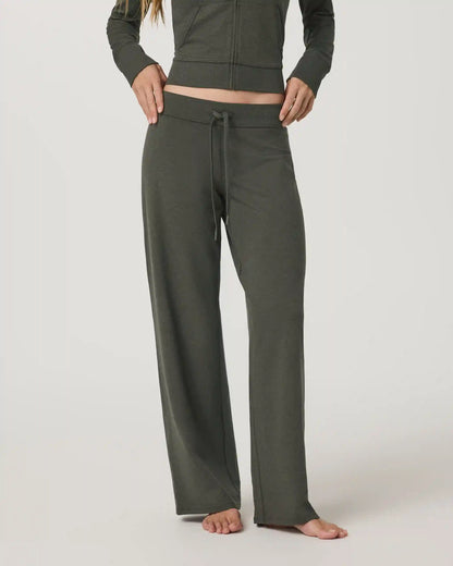 Halo Low Rise Straight Leg Pant - Short | Army Heather