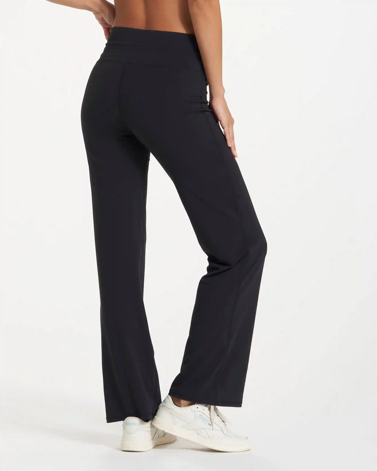 Daily Wideleg | Black