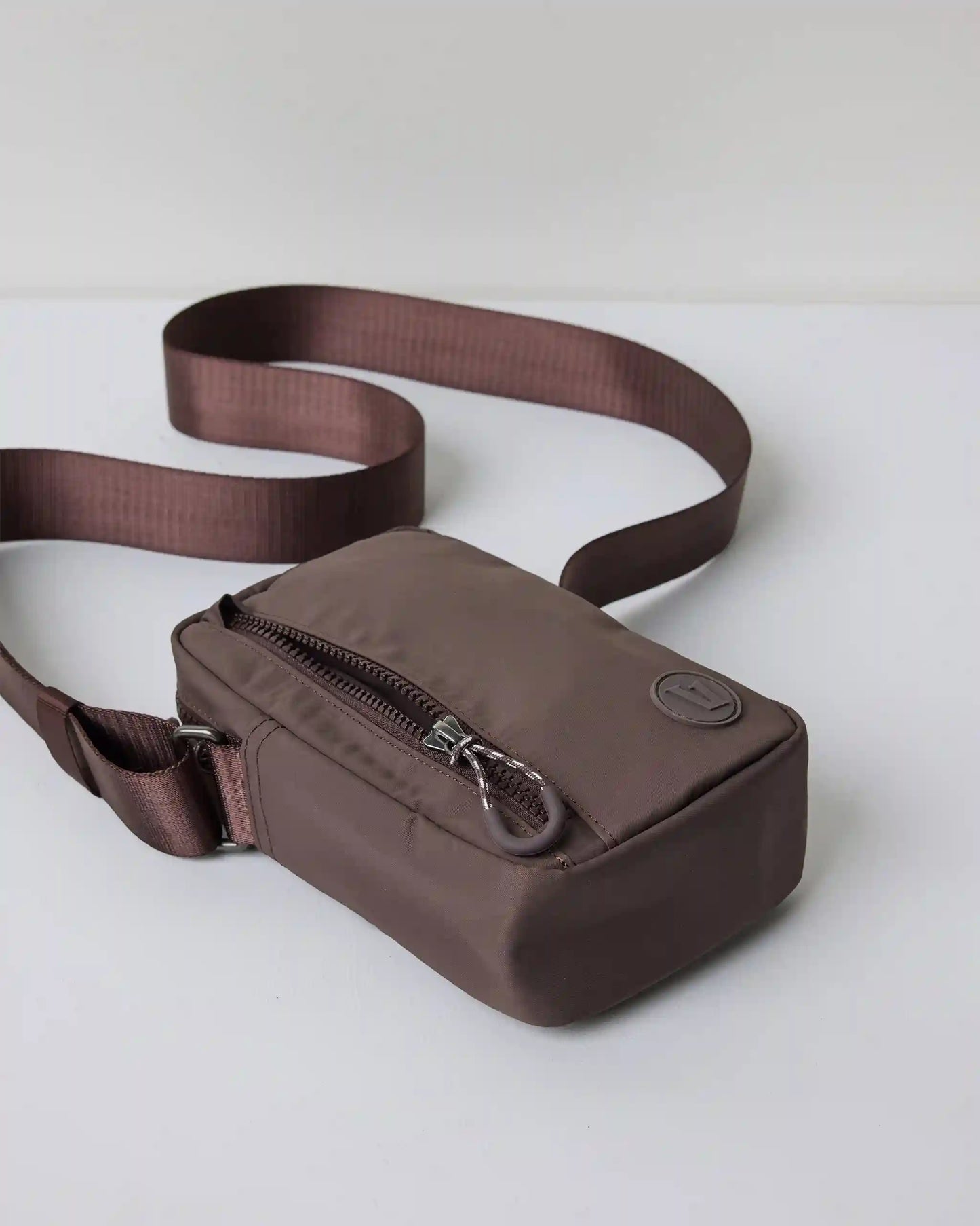 All Around Crossbody | Chocolate